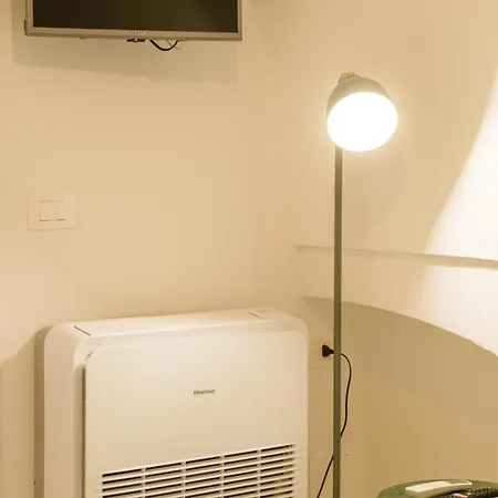 住宿加早餐酒店 Sud Est 13 3*