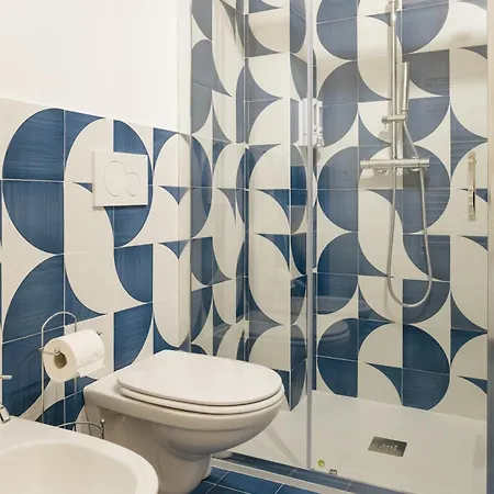 住宿加早餐酒店 Sud Est 13