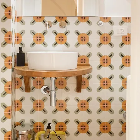 住宿加早餐酒店 Sud Est 13