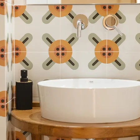 Sud Est 13 Frühstückspension 3*